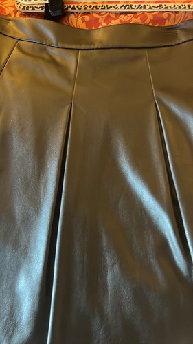 Ivanka Trump Faux Leather Skirt Below the Knee NWT - Picture 3 of 7