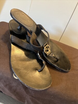 Gucci Thongs Flip Flop Slides Black GG Logo Sandals Mid Kitten Heels  Silver HW
