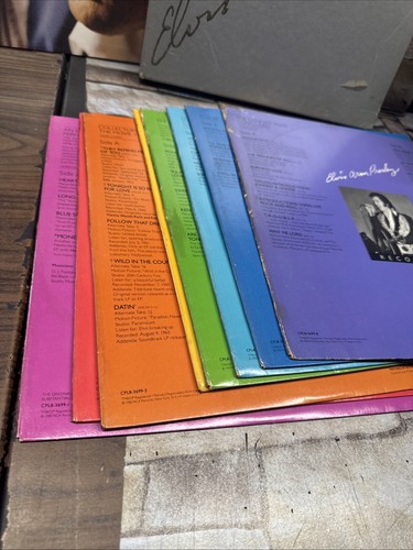 Elvis - "Elvis Aron Presley (1955-1980 -25th Anniversary) Box Set Limited Edtion - Picture 4 of 6