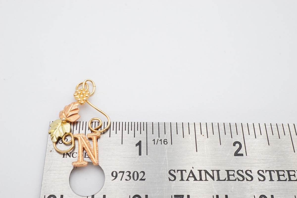 Black Hills Gold 10k Letter N Pendant Initial Leaves Grapes Black Hills Gold 10k Letter N Pendant Initial Leaves Grapes