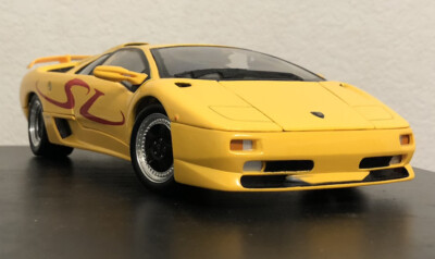 1/18 Custom Lamborghini Diablo SV Yellow/Red Modified Super Rare