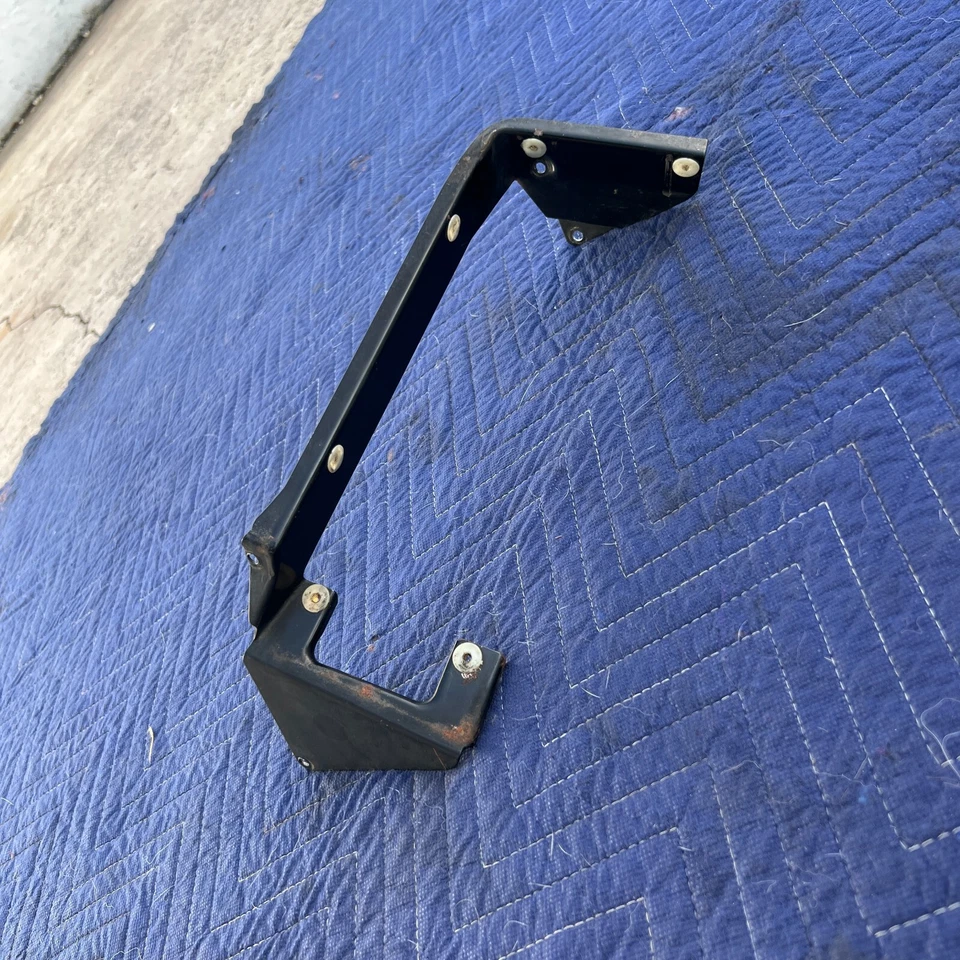 BMW K100 LT RT 1985-99 OEM soporte de bolsillo interior izquierdo guardabarros delantero 46631453487 Foto 3 de 4