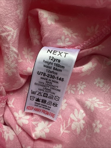 Next Mädchen Blumen Playsuit Größe 12 Jahre 100 % Baumwolle sehr guter Zustand - Bild 2 von 6