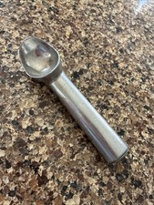 Vintage Open Face Ice Cream Scoop Liquid Filled Conductive Handle Good Condition Vintage Open Face Ice Cream Scoop Liquid Filled Conductive Handle Good Condition