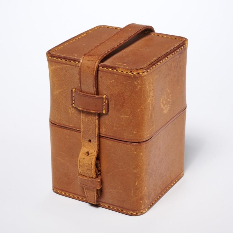 Vtg Brown Leather Apothecary Mini Bottle Flask 4 Compartment Carrying Case Box