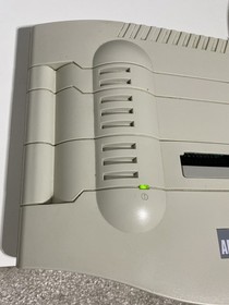 Solo console Amstrad Gx4000 - si accende (non testata) buone condizioni pulita 