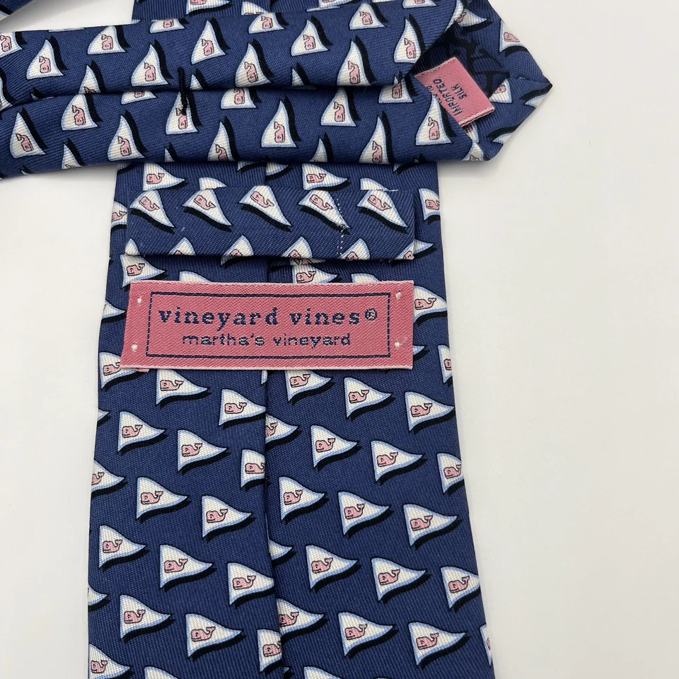CORBATA VINEYARD VINES HOMBRE ESTAMPADO PENANT BALLENA AZUL Foto 3 de 4