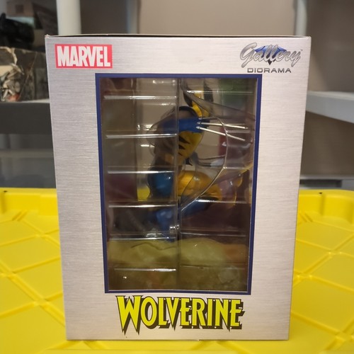 Figura PVC Diamond Select Toys Marvel Gallery VS: Wolverine. Nuevo en caja - Imagen 4 de 8