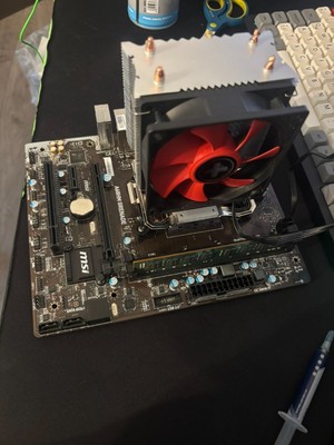 MSI A68HM Grenade AMD A8 7600 3.1GHZ FM2+ 4-Core CPU 8GB DDR3 RAM SET