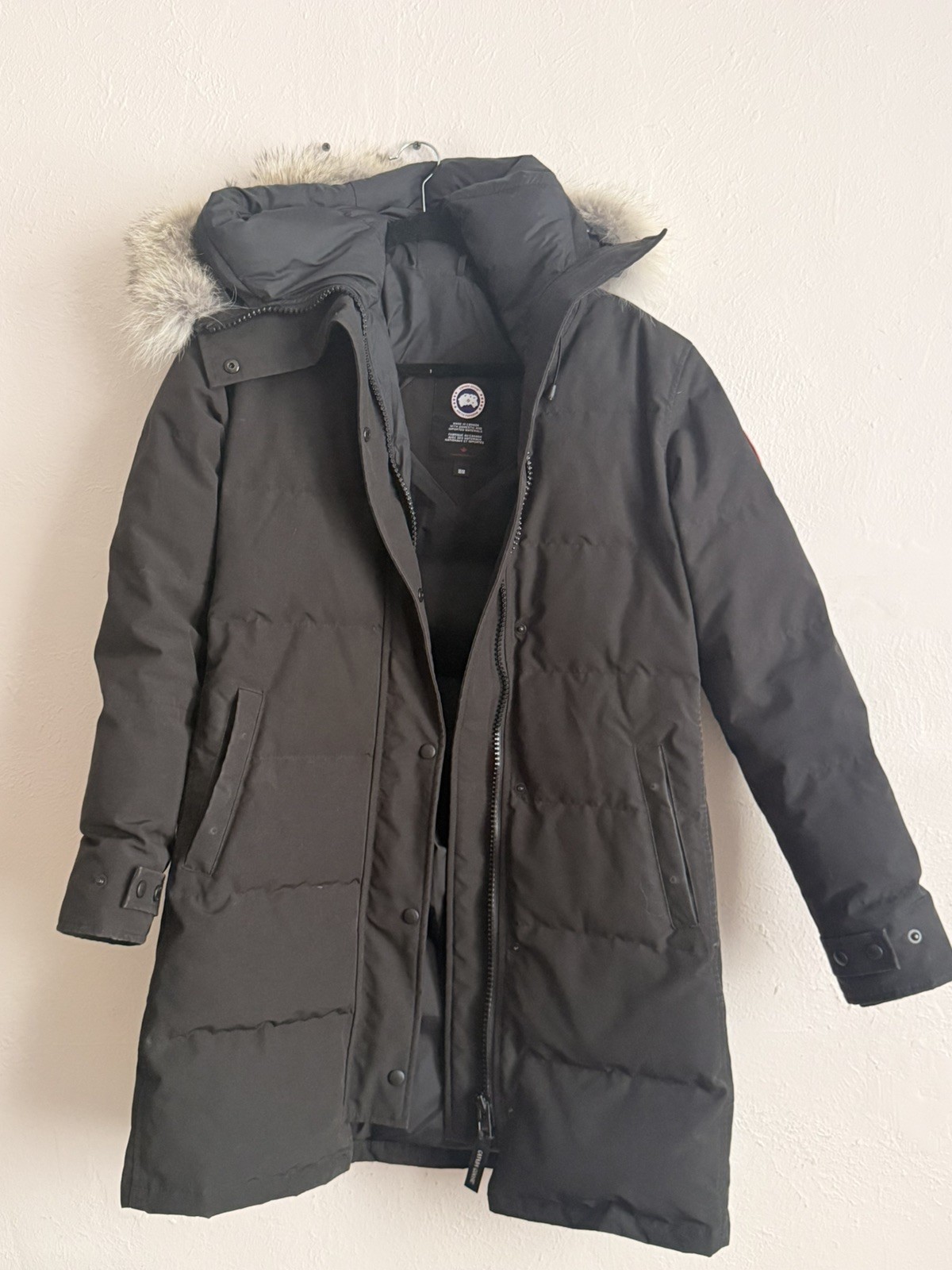 Canada Goose Women's Parka Jacket Size Medium
