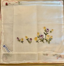 Vintage 8 Floral Handkerchiefs NIOB French Lace Embroidered Swiss Lot