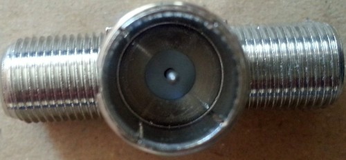 CABLE COAXIAL T DIVISOR, ENCHUFE F MACHO A 2 X HEMBRA RF TV SATÉLITE CONECTOR CABLE CIELO - Imagen 4 de 6