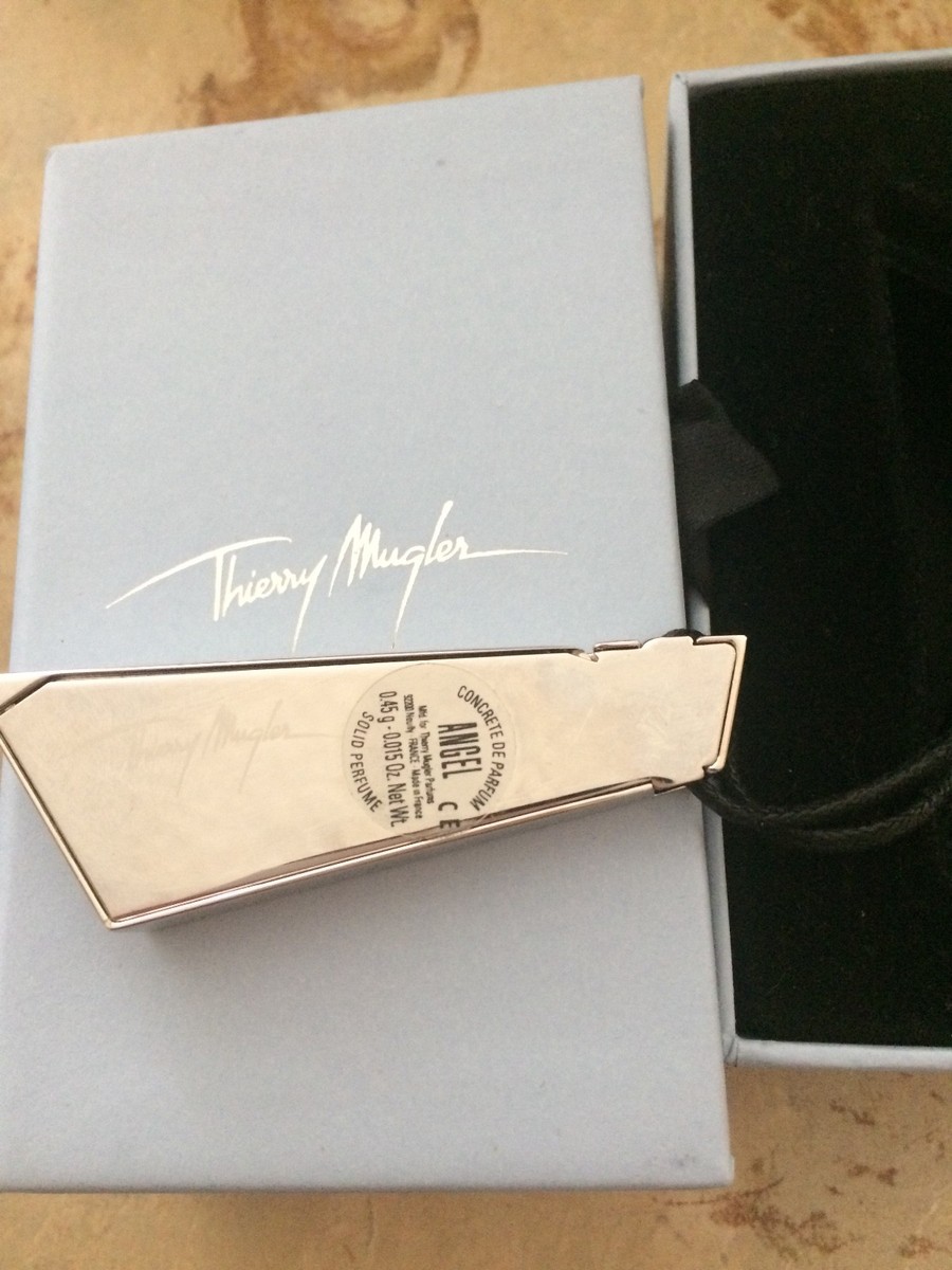 Thierry Mugler ネックレス s-l400.jpg