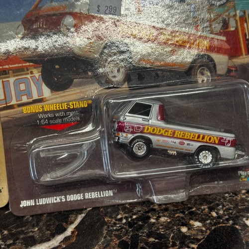 Johnny Lightning Show Stoppers Die Cast Wheelstander 1:64 Scale Lot of 4 - Picture 5 of 6