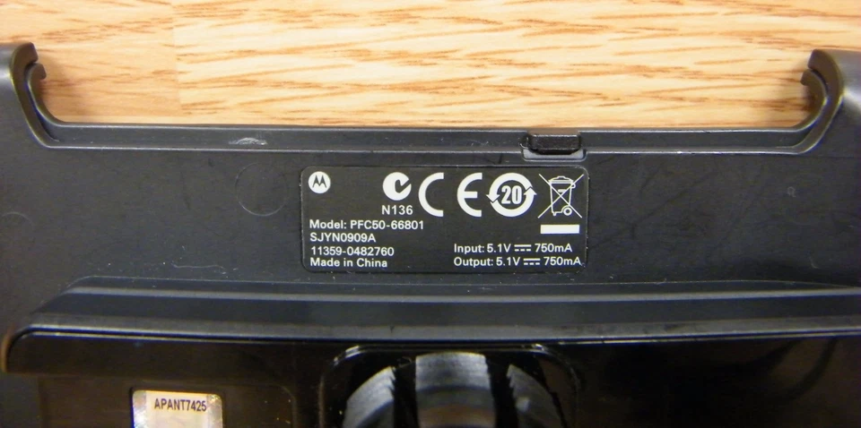 Motorola (PFC50-66801) Droid Razr Vehicle Dock With Built in Charger **READ**  - Image 3 of 4