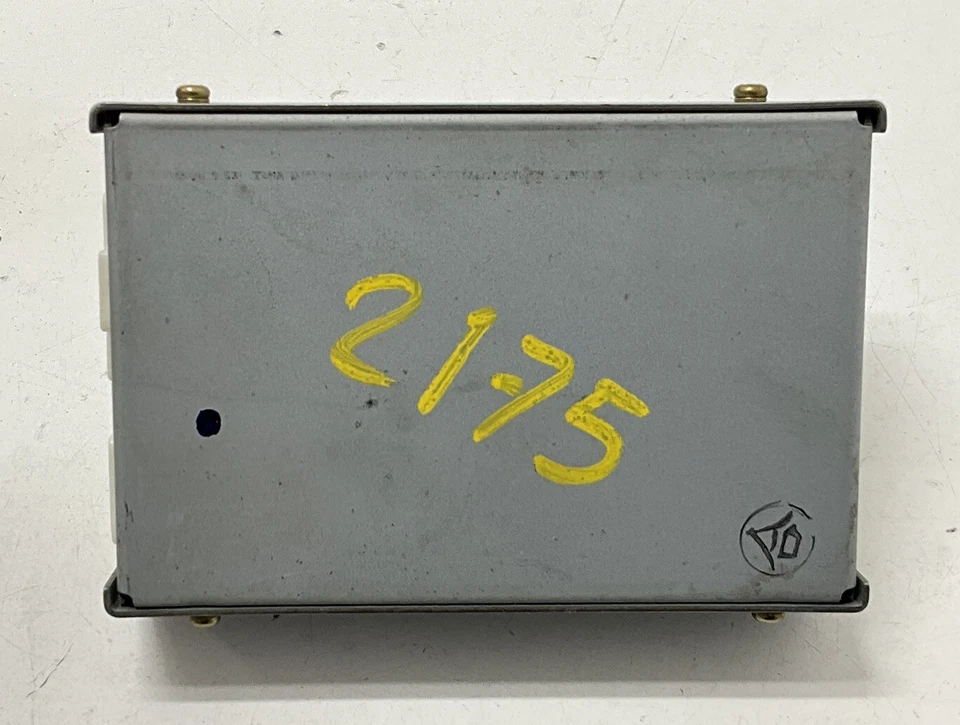 2007 INFINITI M35X Transfer Case Control Module 285F0EH100 OEM - Image 4 of 4