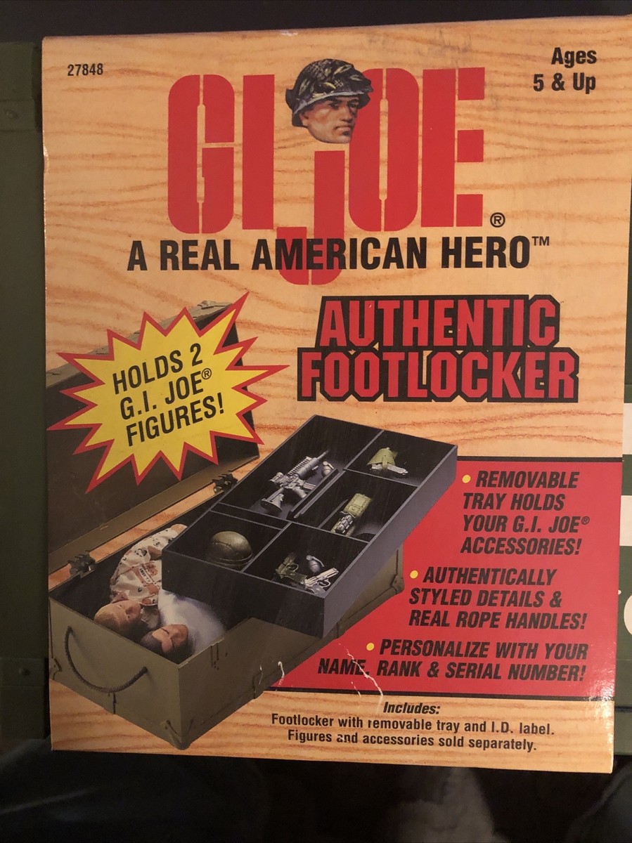 GI.joe アクションマリーン＋フットロッカー Hasbro Footlocker and Action Soldier Action Figure for sale