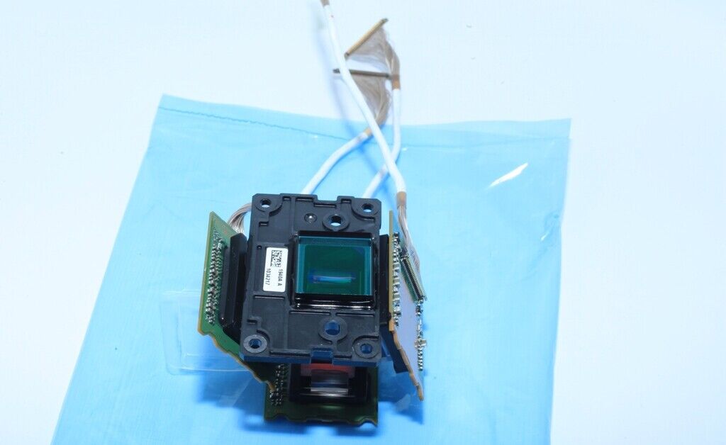 New Sony PXW-Z280 4K XDCAM Camcorder 1/2 CMOS Image sensor with connecting cable - Picture 5 of 5