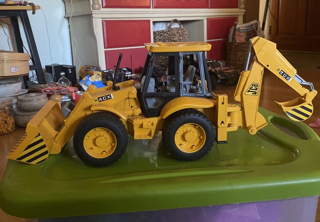 bruder jcb 4cx backhoe loader