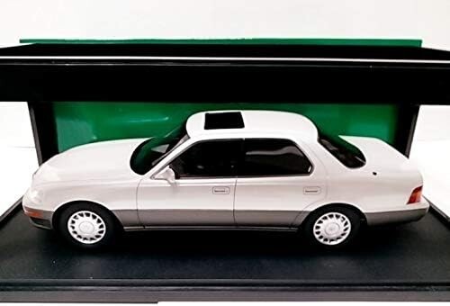1:18 CULT TOYOTA 1990 LEXUS LS400 / TOYOTA CELSIOR RHD WHITE RESIN CARS - Picture 1 of 6