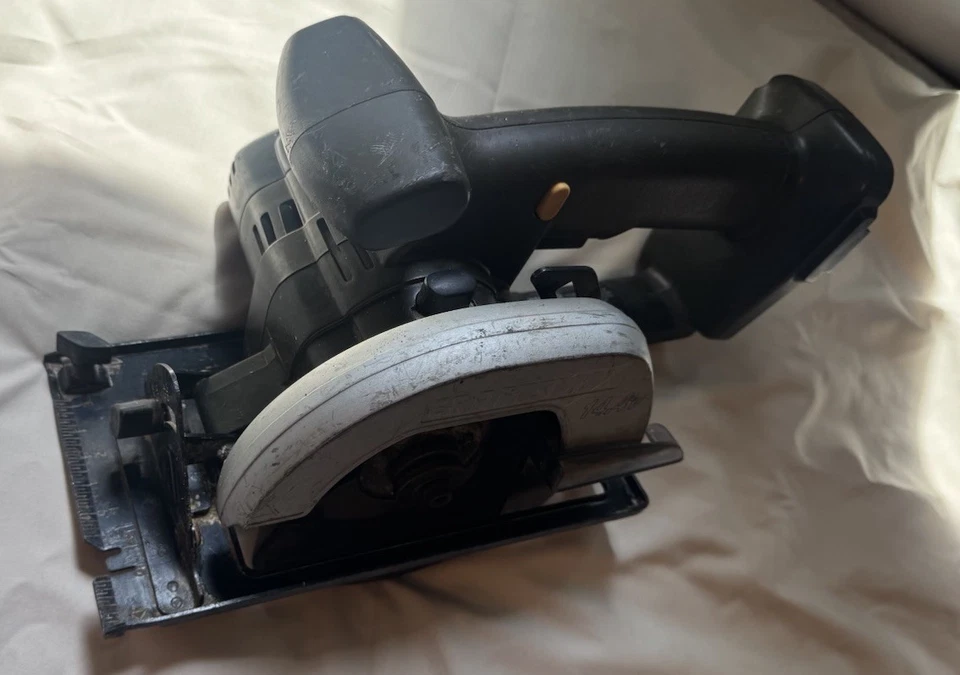 CRAFTSMAN 14.4V 5-1/2" Trim Saw Model 315.269600 (PARTS ONLY) - Image 2 of 4