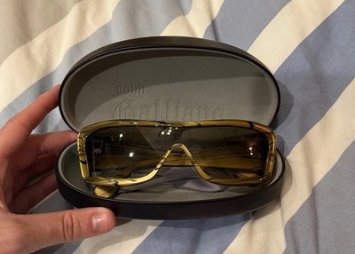 John Galliano Made In Italy Women s Sunglasses with Case and Cloth