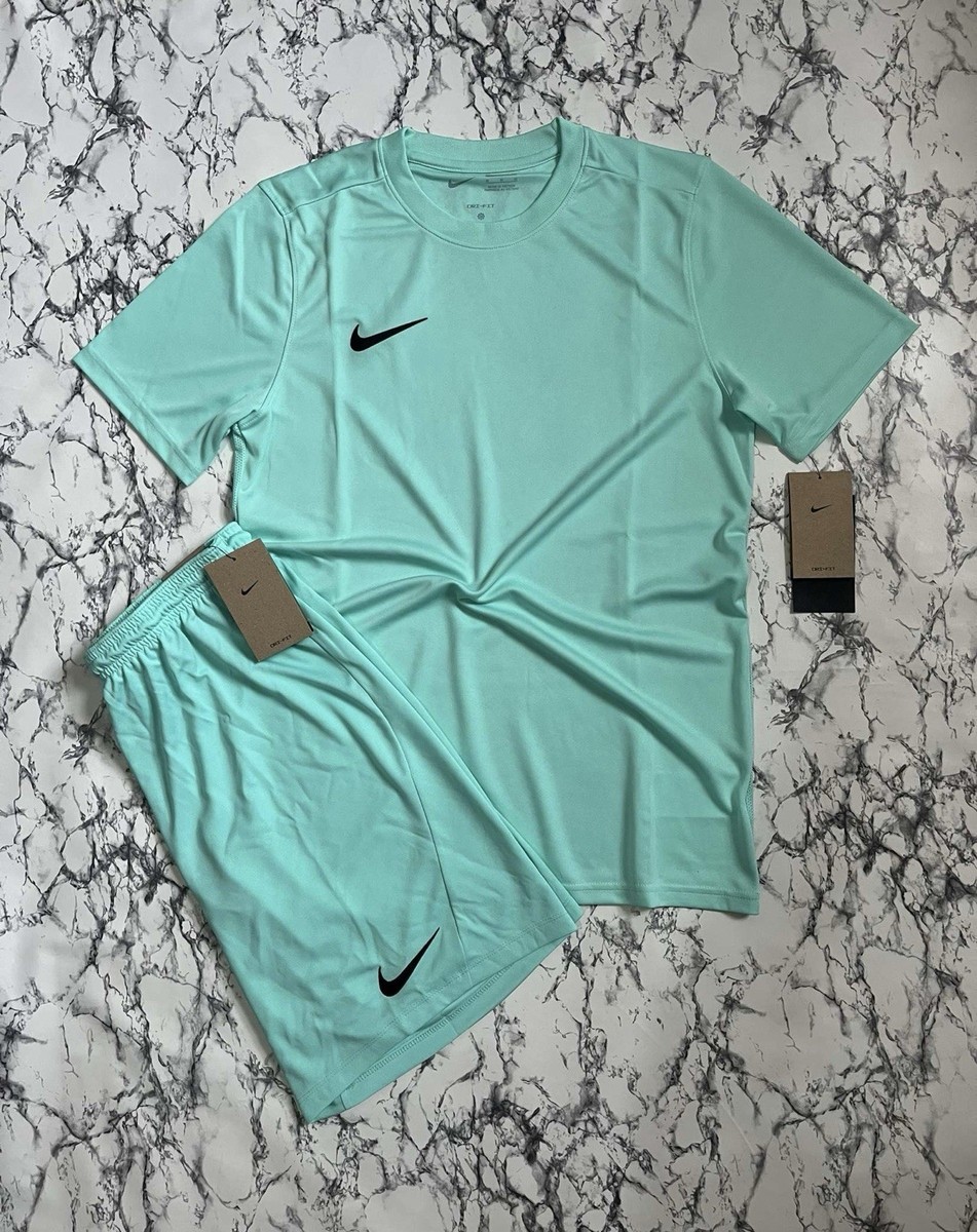 Nike Dri-Fit Set *Hyper Turquoise* Medium UK