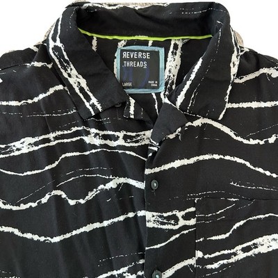 Reverse Threads Men's Short Sleeve Shirt L Button Up Black & White
