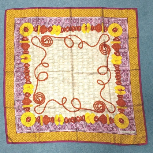 Foulard Christian Dior en soie 86 cm x 86 cm unisexe excellent état