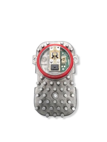 BMW 4 F32 F33 2017 Benzin LED-Vorschaltgerät2 1305715084 135kW GENUINE SAC4753