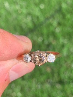 Anello vittoriano oro 18 kt diamante 1 3 ct fantasia colore vecchio taglio 3 pietre