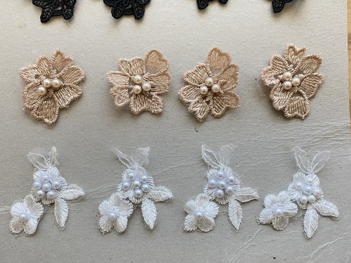 12 Pieces Grab Bag Embroidered Appliques/Patches for Sewing/Lingerie/Crafts - Picture 3 of 18