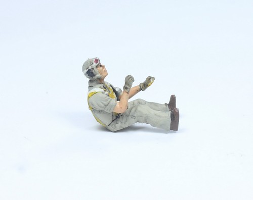 Prévente 1:48 Pro-peint USAAF pilote de chasse assis WW2 - Photo 6/6