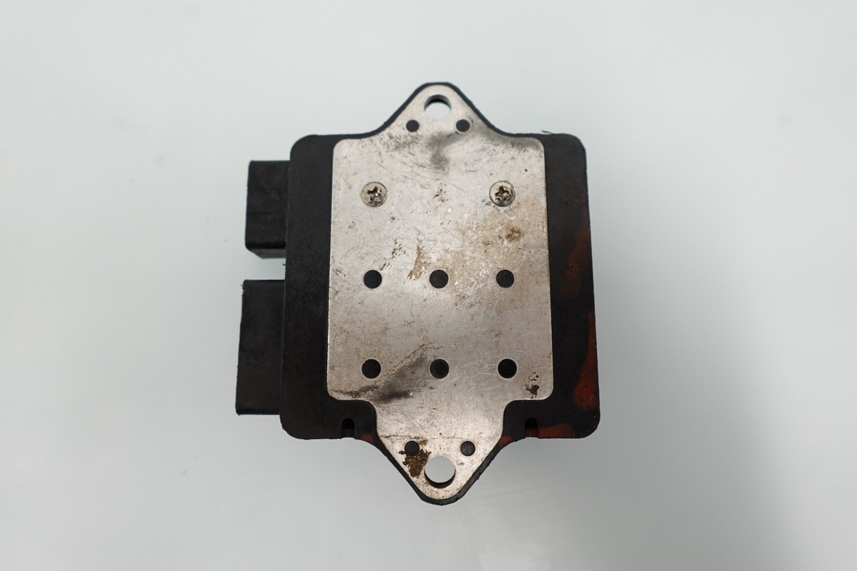 1982-1983 Yamaha XS400 OEM CDI ECU Ignition Control Unit 12R-82305
