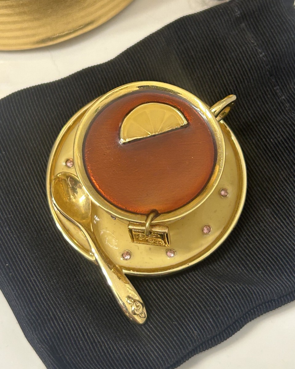 Estee Lauder 'Tea Cup' Solid Perfume Compact | eBay