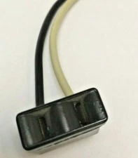 CONVENIENCE SNAP-IN OUTLET Receptacle NEMA 1-15R 15A 2P BLACK Leads LEVITON 306