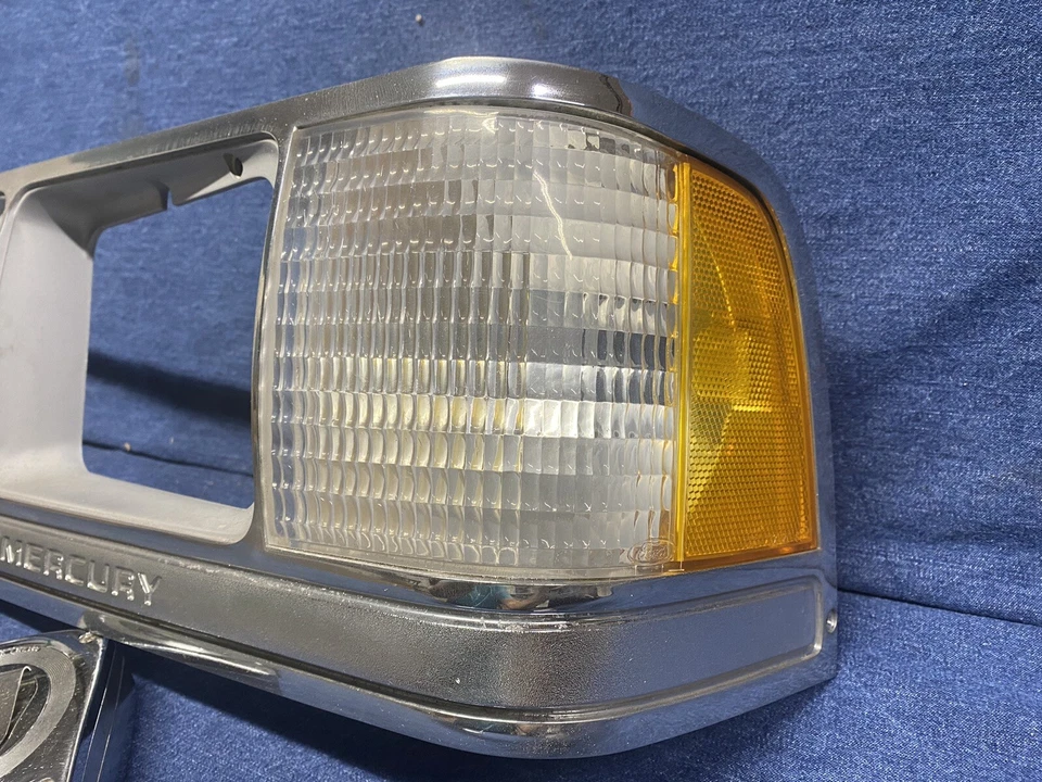 Mercury Grand Marquis Colony Park 1988-1991 faros bisel luz de esquina bonito Foto 2 de 4