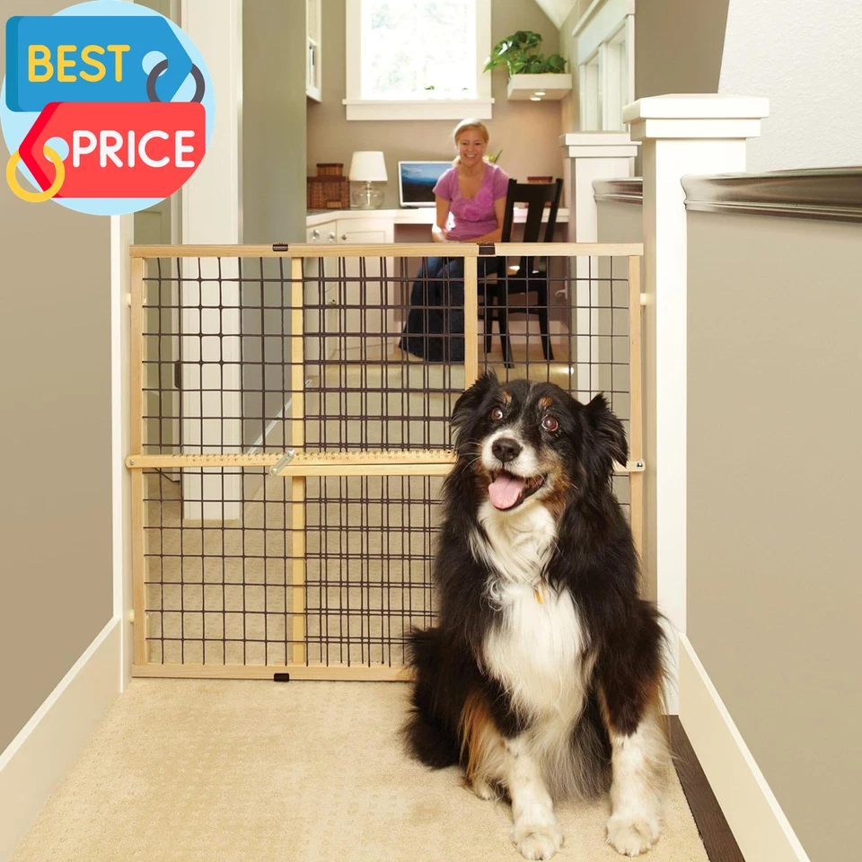 Puerta para perros de malla de alambre North States: 29,5-50" de ancho. Montaje a presión. No se necesitan herramientas. Foto 2 de 4