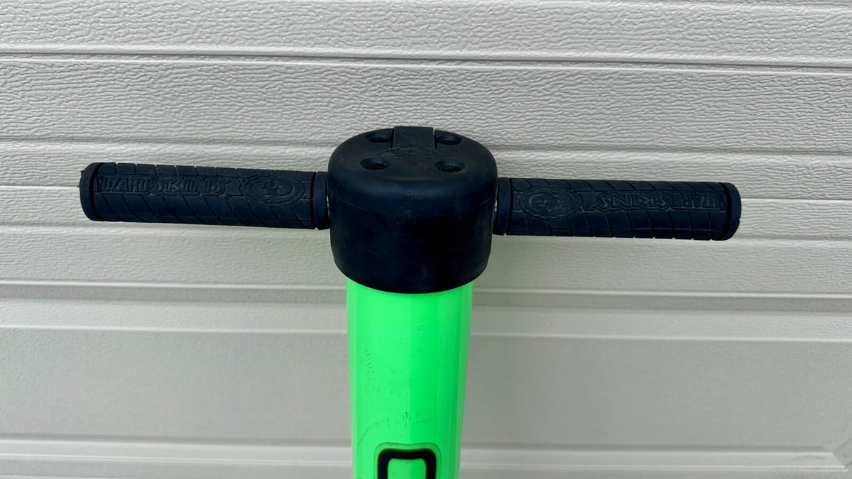 Vurtego V4 Pro Professional air powered pogo stick - Small