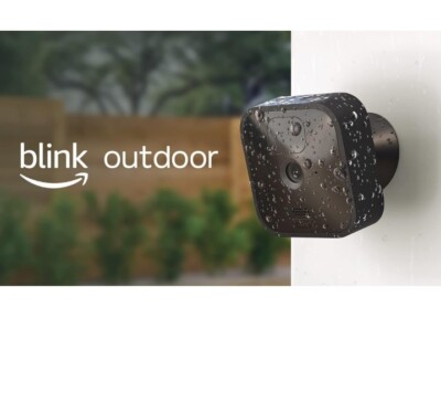 Blink Outdoor | Kabellose HD Smart Überwachungskamera mit zwei Jahren Akkulaufzeit,