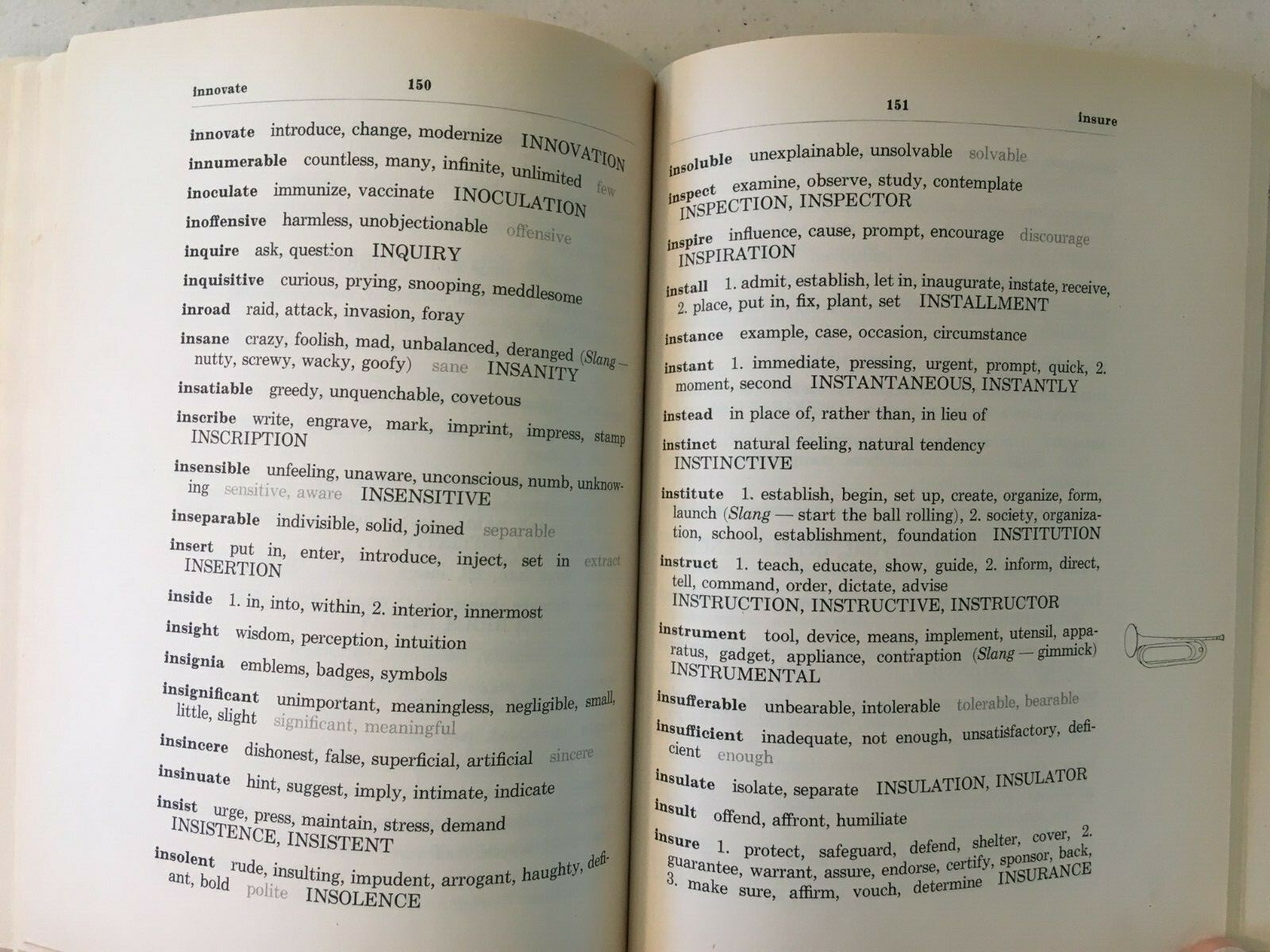 The Clear And Simple Thesaurus Dictionary & Random House Thesaurus