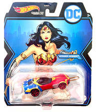 DC Comics Wonder Woman Character Cars (2020) Hot Wheels Toy Car GJH91 TPN4