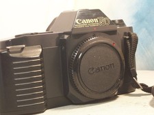 Appareil photo argentique Canon T50 ,