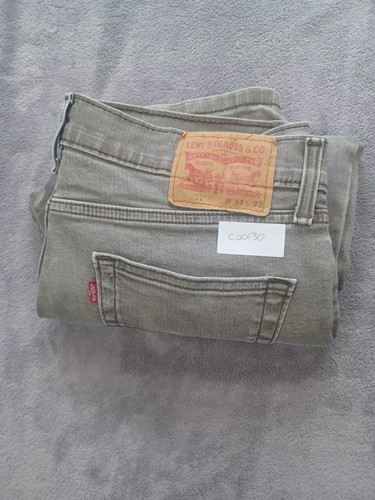 Levi's 511 Men’s Jeans Grey W34 L32 Straight Leg - 2 holes and stains - Picture 13 of 13