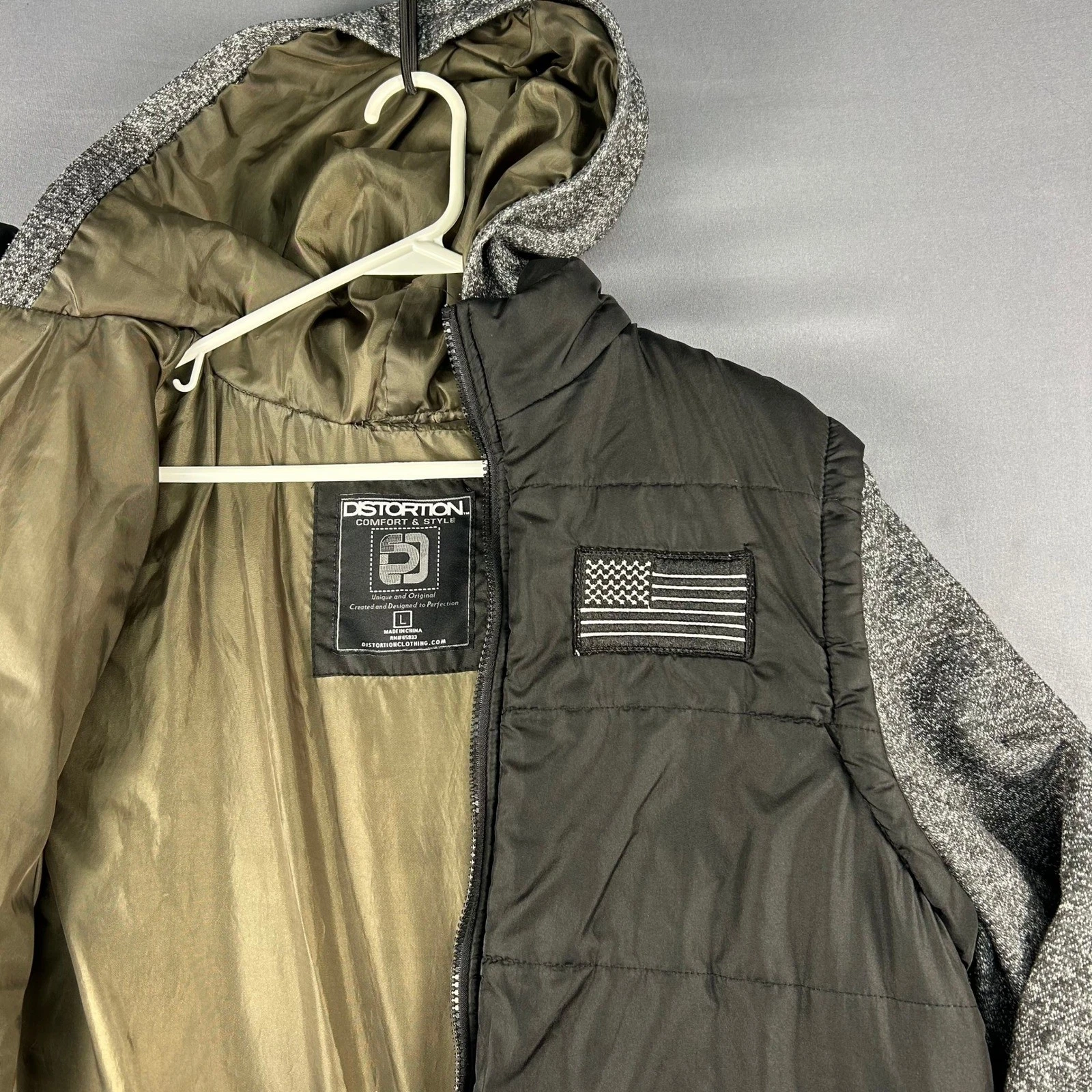 Distortion Mens Large Black Grey Hybrid Puffer Jacket Vest Knit Sleeves Flag L - product detail image 2