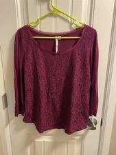 LC Lauren Conrad L Top Burgundy Blouse Large Lace Front Lg Shirt 3/4 Sleeve