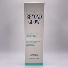 Avon Beyond Glow Hyaluronic Acid + Niacinamide Facial Cleanser 150 ml / 5 fl oz