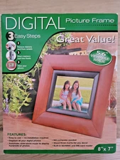 Smartparts SPDPF56E 8"x7" Digital Picture Frame High Resolution 5.6" LCD Display