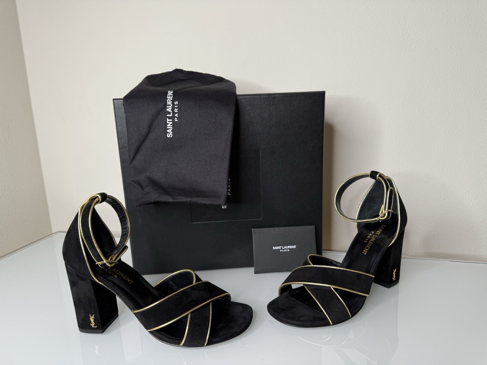 SAINT LAURENT BABIES sandalo alla caviglia tacco scarpa nero scamosciato bordo oro 36 EU