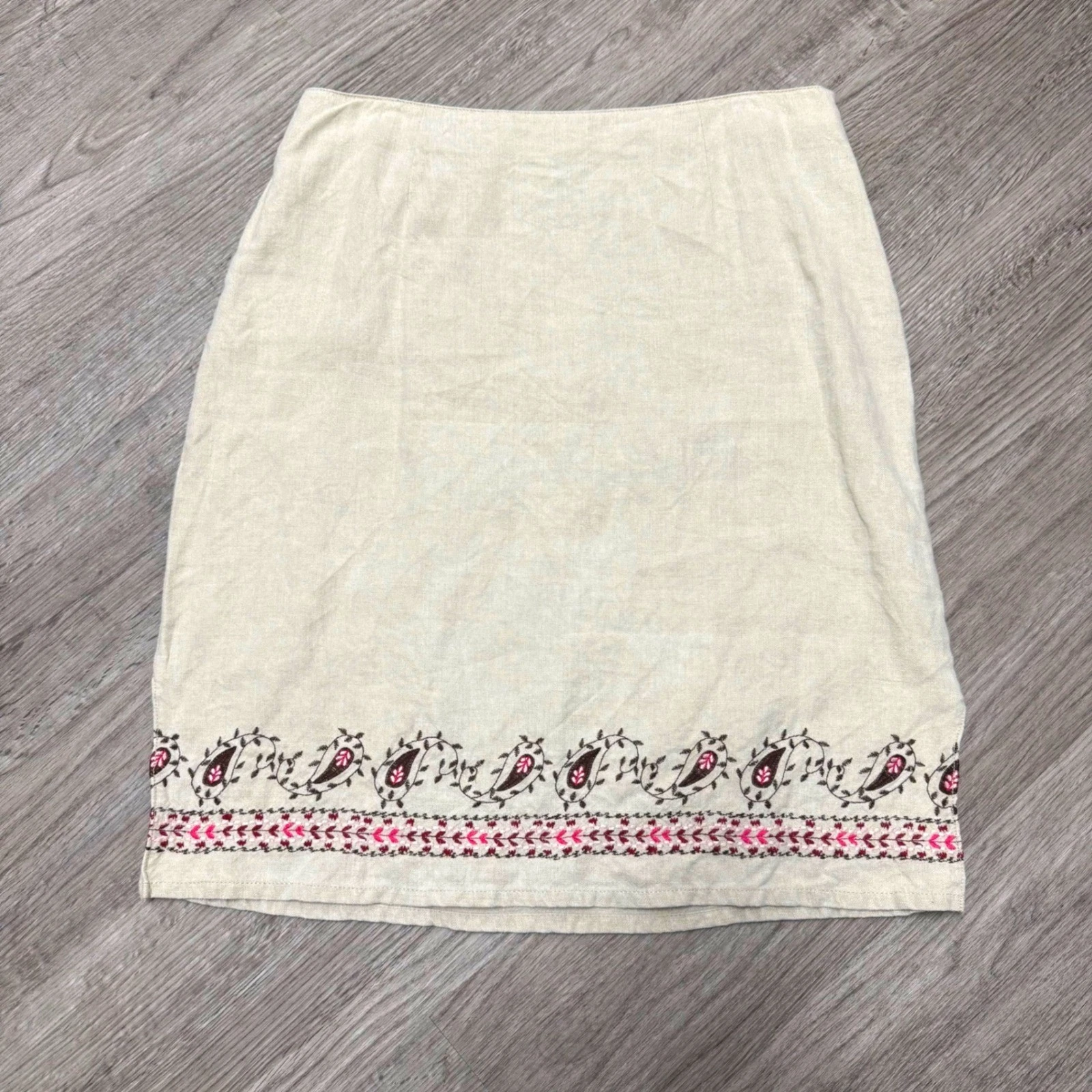 Ann Taylor Petites Linen Skirt 12P Beige Embroidered Paisley Border A-Line Midi